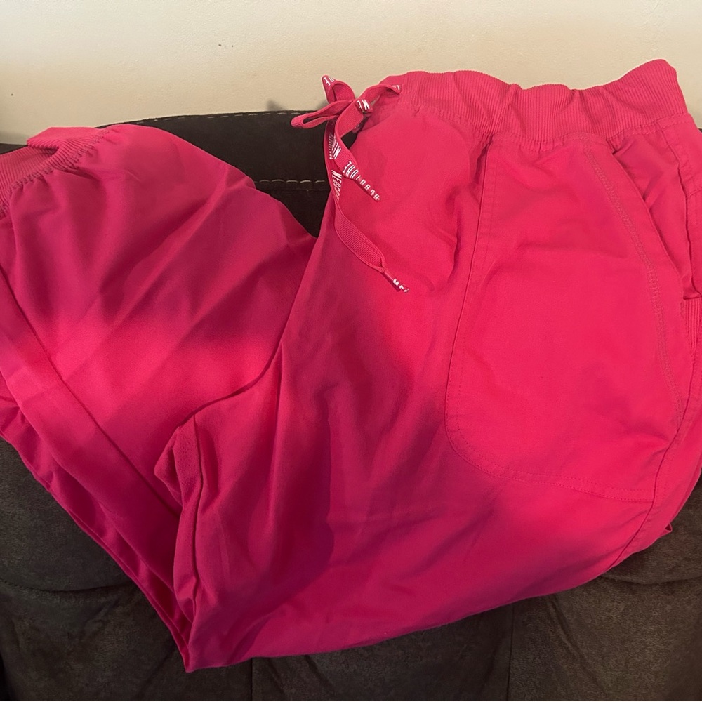 Hot pink Med Couture XL petite jogger scrub bottoms